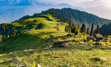 Northern Pakistan Himalaya Adventure: Trekking & Culture