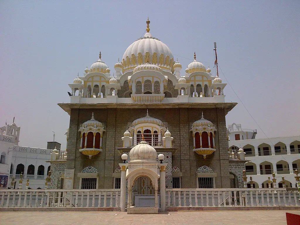Gurdwara Panja Sahib (2)