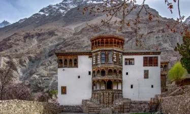 Baltistan Tour by road