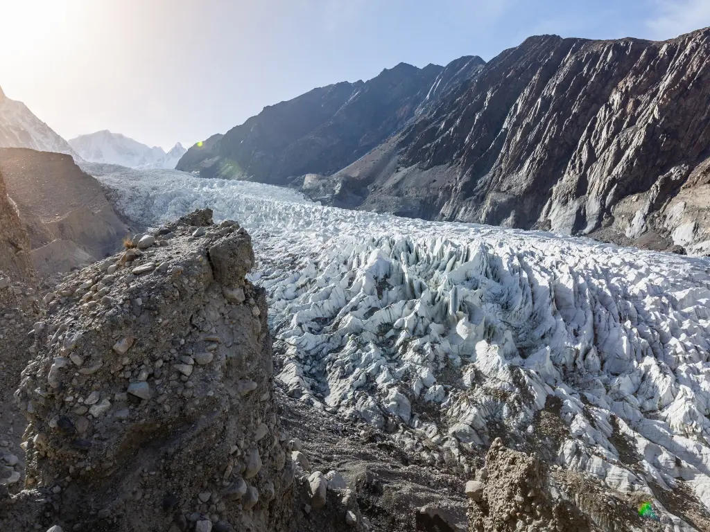 Passu Glacier (2)