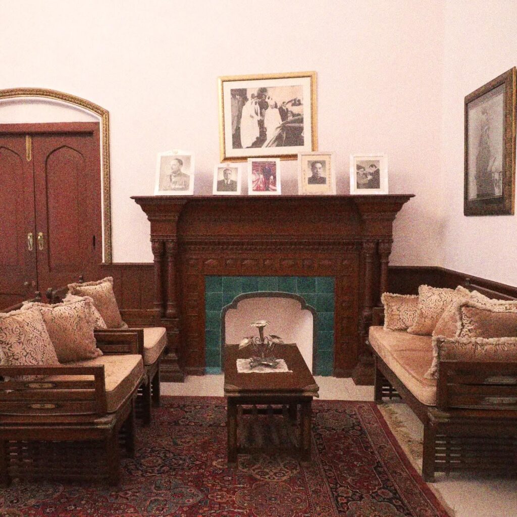 830fac9b-92a5-4b17-b498-68fd3ee17155