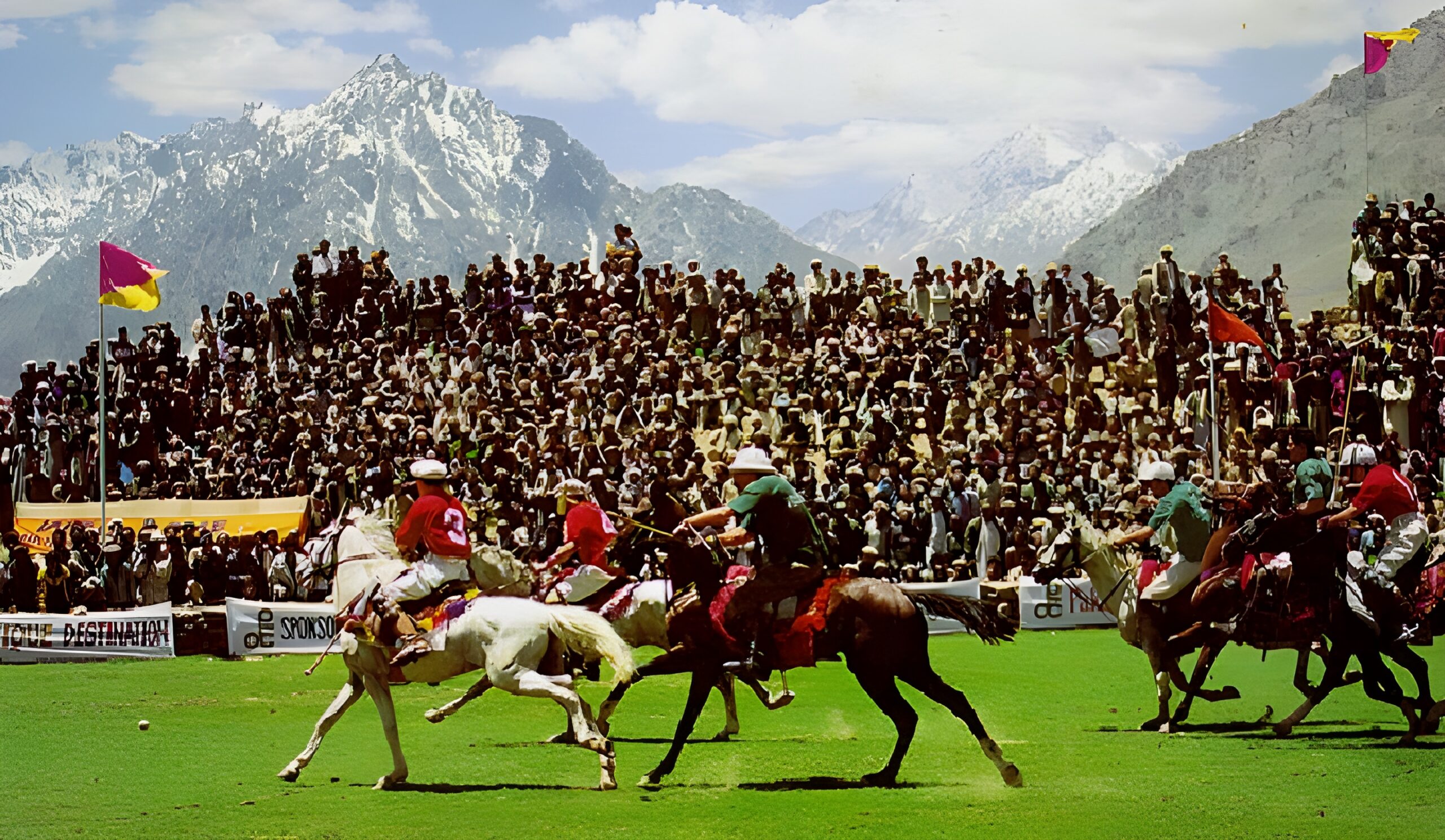 Shandur-Polo-Festivals